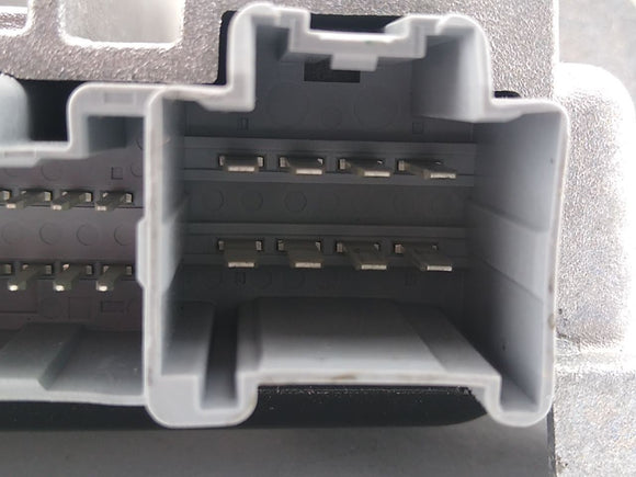 Saab 9-3 Radio Audio Amplifier Module