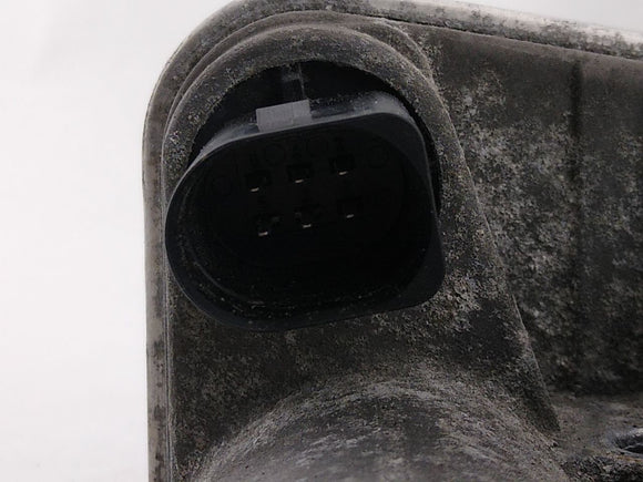 BMW 650i Throttle Body