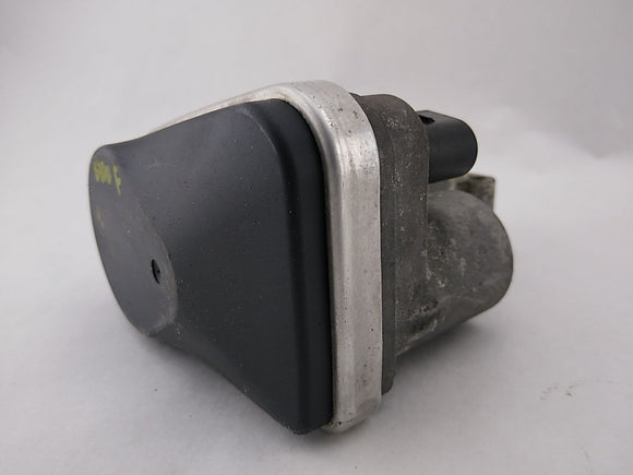 BMW 650i Throttle Body