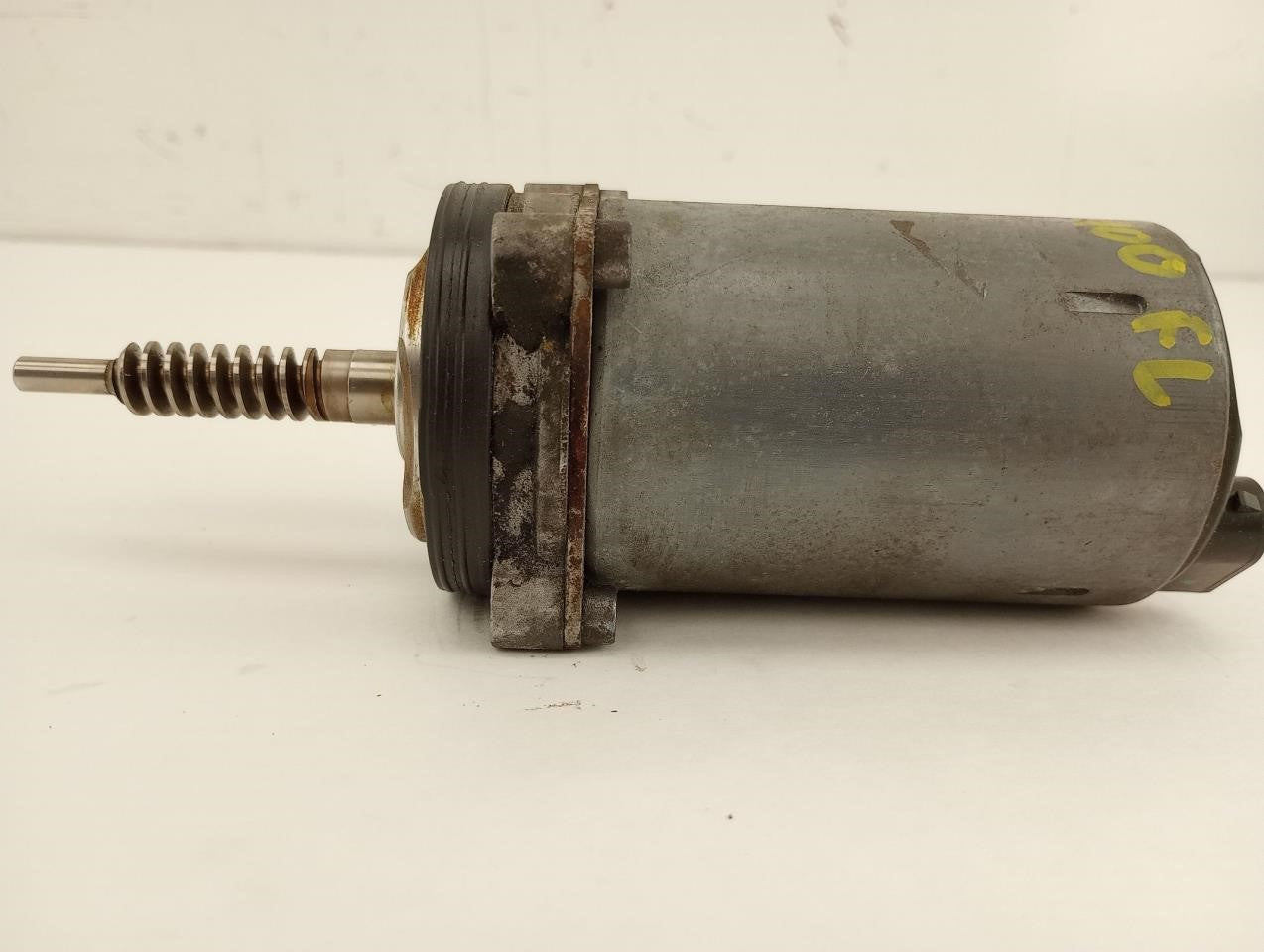 BMW 650i Pair Of Camshaft Valve Timing Actuator
