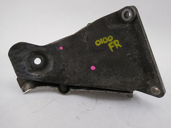 BMW 650i Pair Of Engine Support Brackets