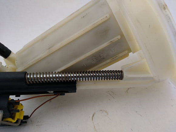 BMW 650i Fuel Pump Level Sensor