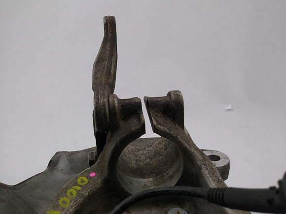 BMW 650i Passenger Right Front Spindle Knuckle Hub