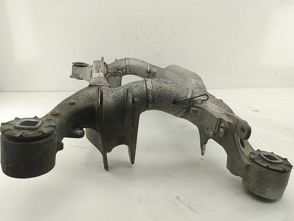 BMW 650i Rear Crossmember Subframe