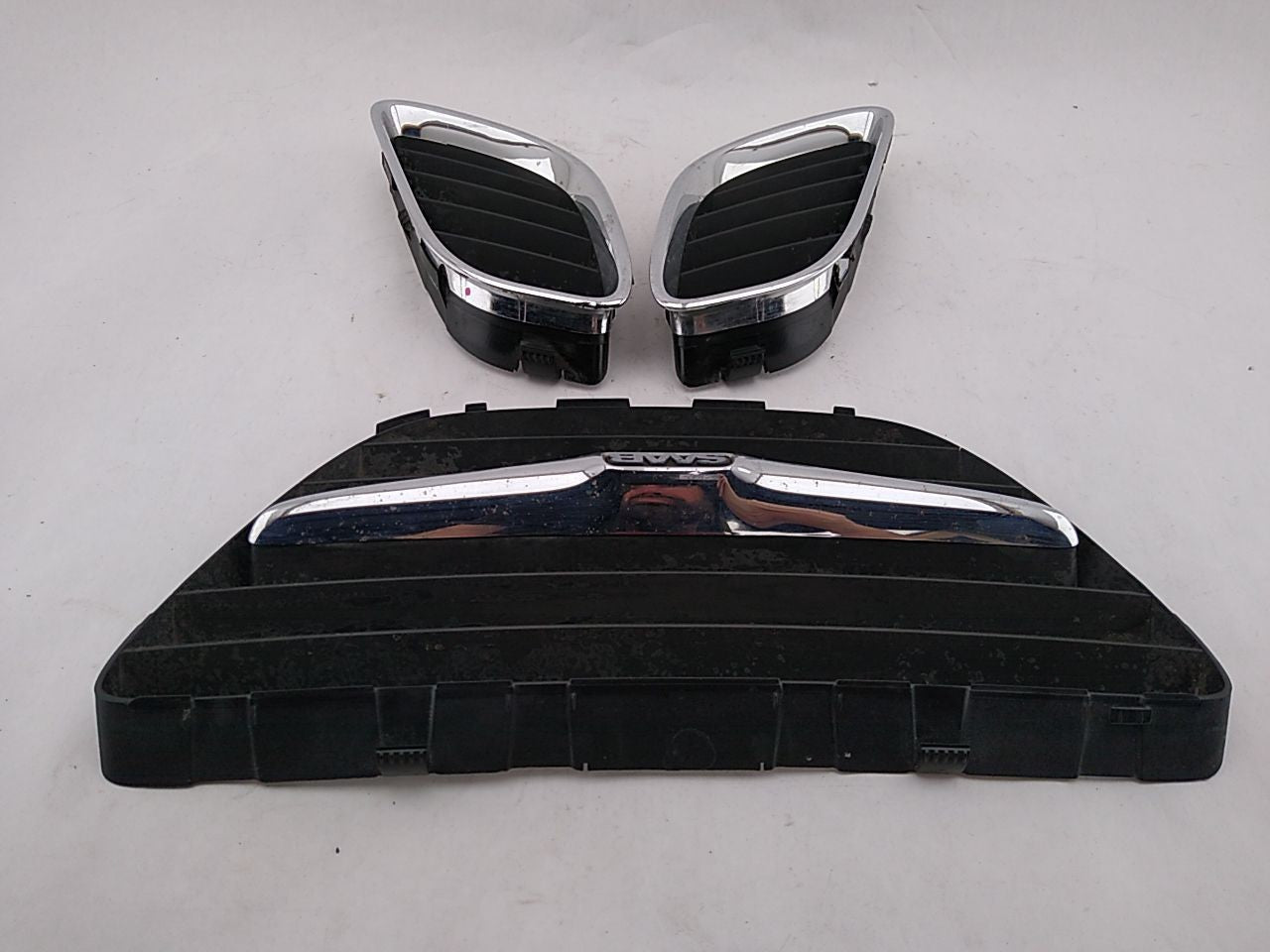 Saab 9-5 Set Of 3 Front Upper Grilles