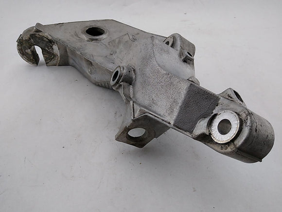 Saab 9-5 Driver Left Engine Mount Bracket