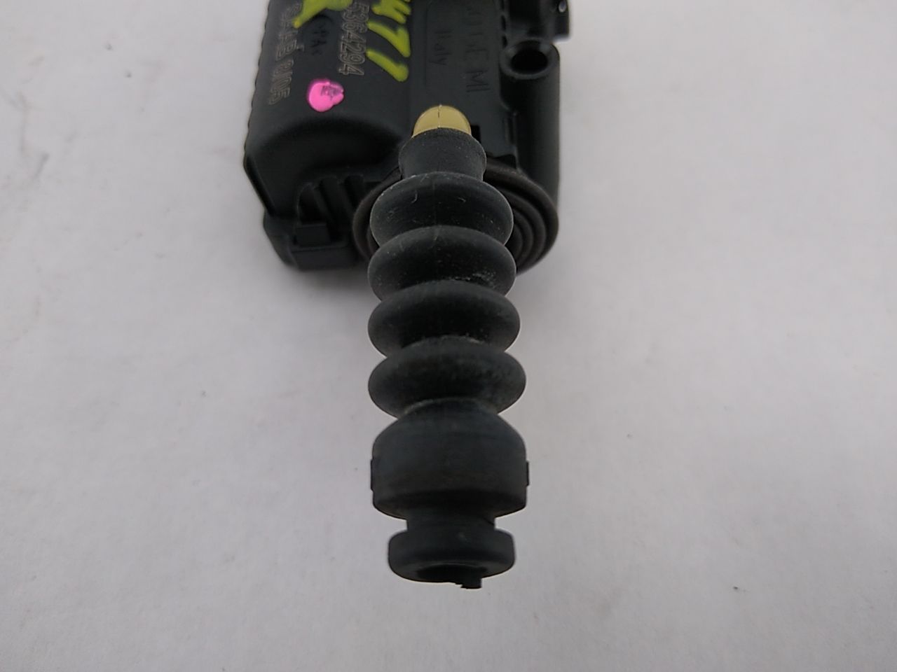 Saab 9-5 Fuel Filler Door Flap Lock Actuator