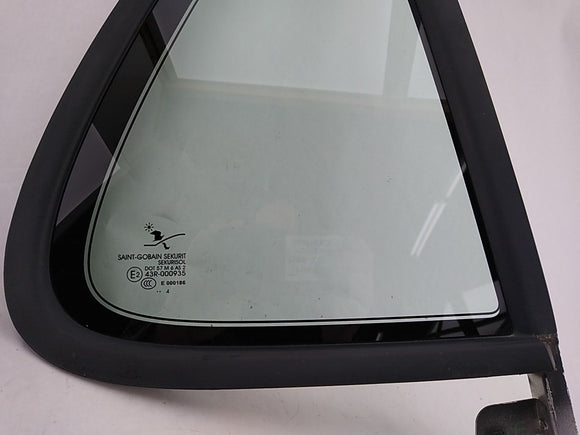 Saab 9-5 Passenger Right Rear Door Vent Glass Window