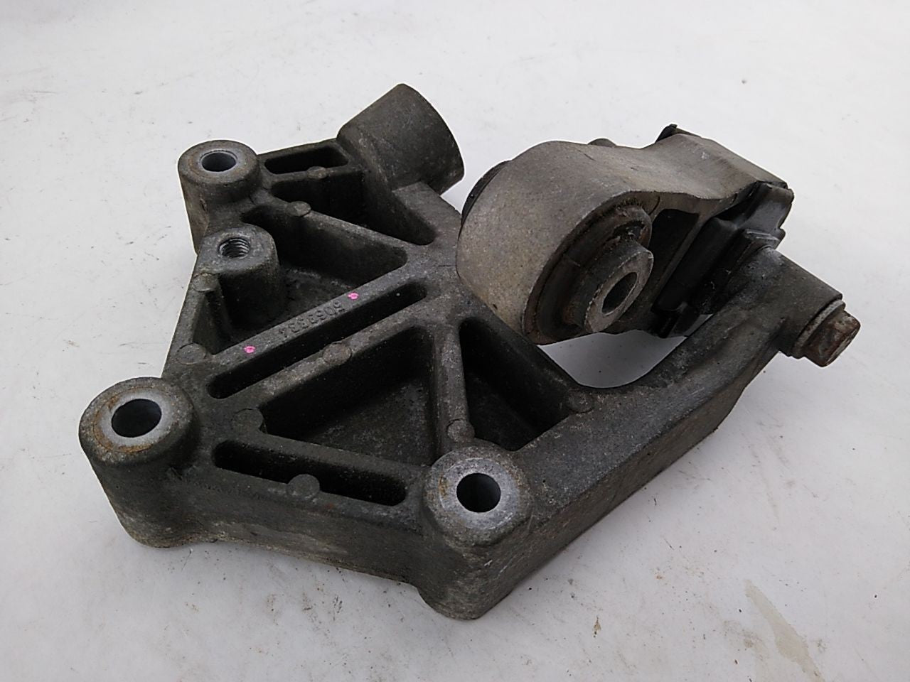 Saab 9-5 Engine & Gearbox Mount Bracket