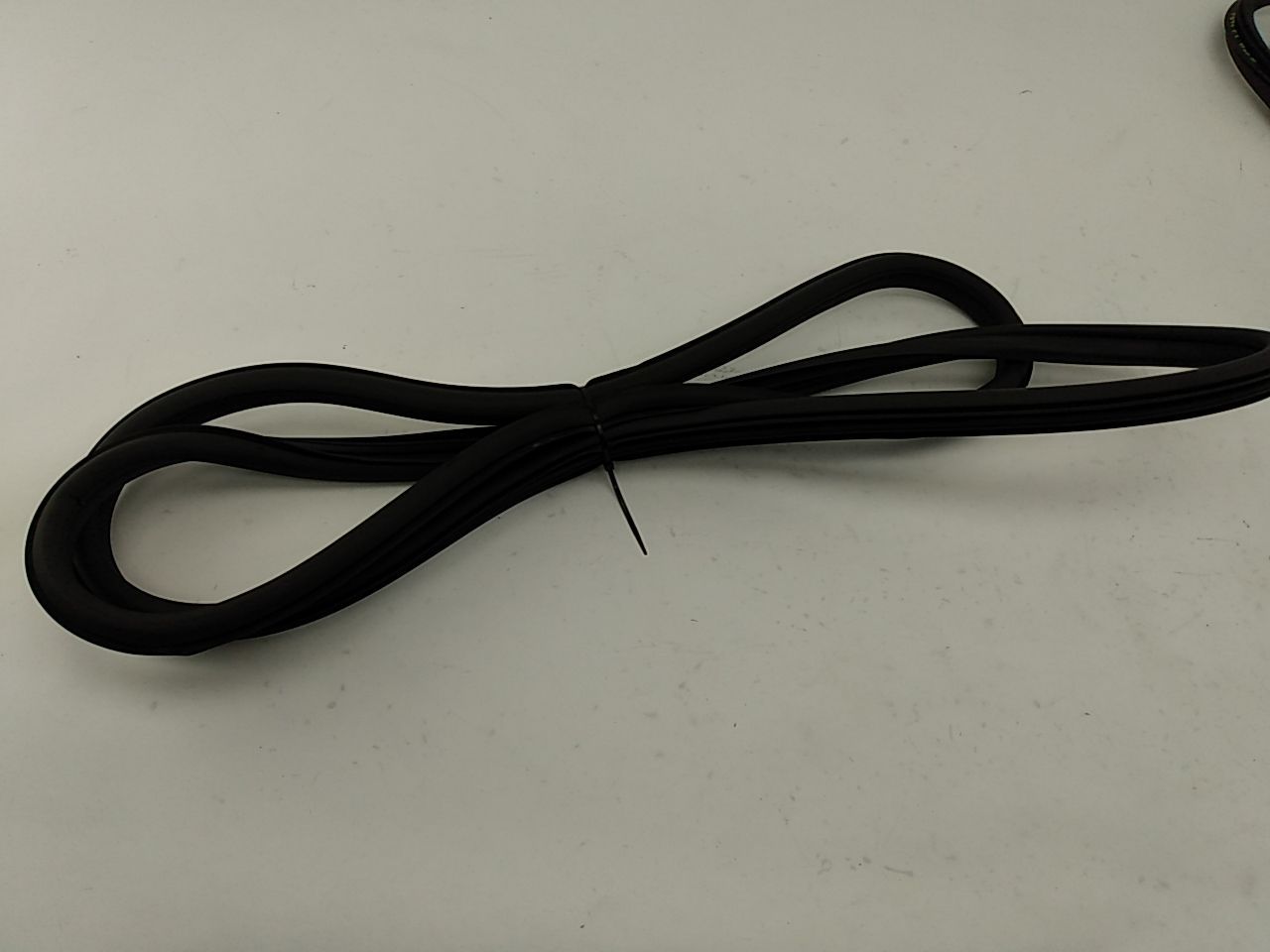 Saab 9-5 Set Of Door Seal Molding Weatherstrips