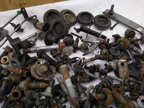 Chevrolet Camaro Dismantling Hardware Fasteners Bolts Nuts