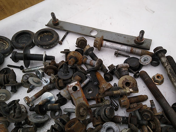 Chevrolet Camaro Dismantling Hardware Fasteners Bolts Nuts