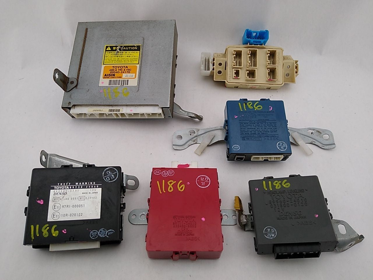 Lexus SC430 Set Of Control Modules