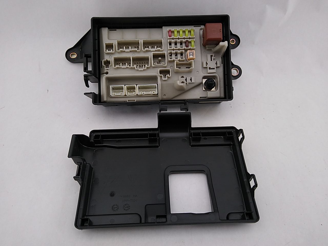 Lexus SC430 Trunk Fuse Box
