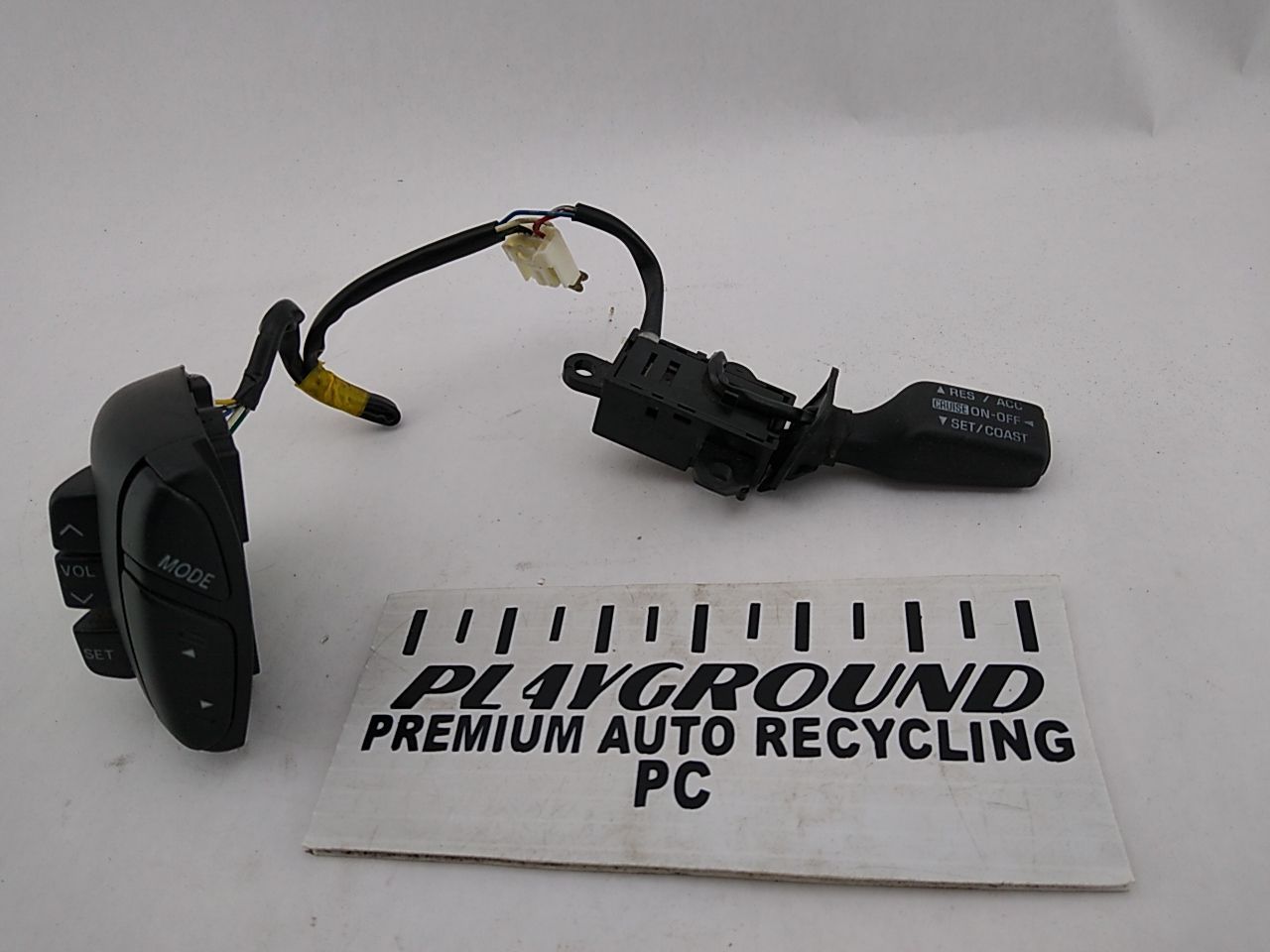 Lexus SC430 Cruise Control & Audio Modulator Switches