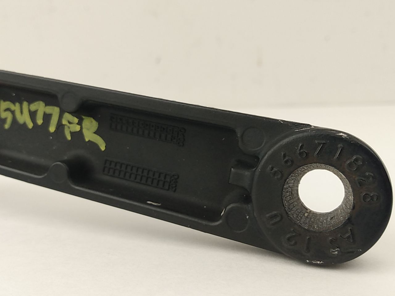 Saab 9-5 Pair Of Front Wiper Arms
