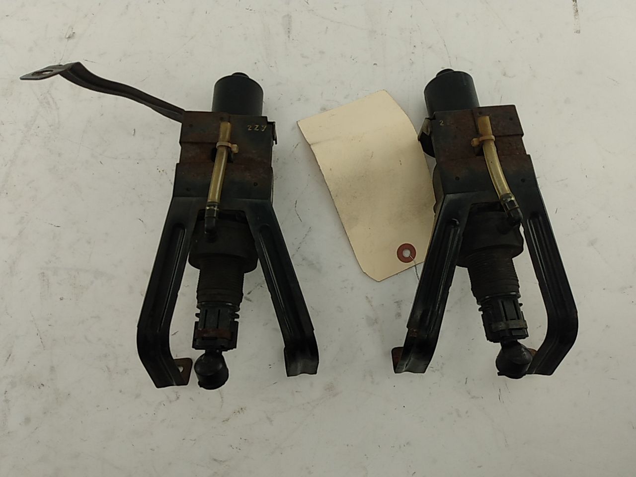Lexus SC430 Pair Of Headlamp Washer Motors