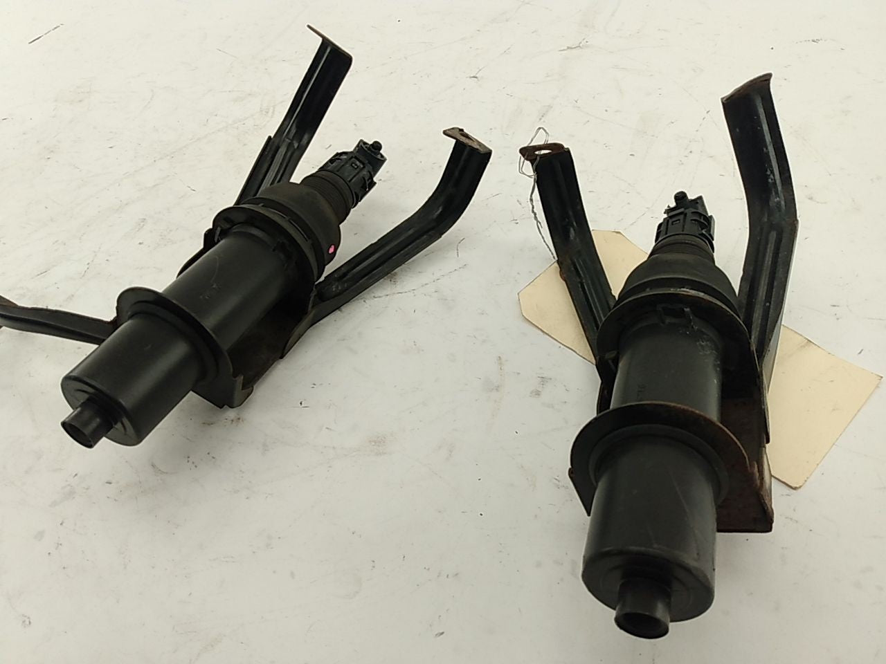 Lexus SC430 Pair Of Headlamp Washer Motors