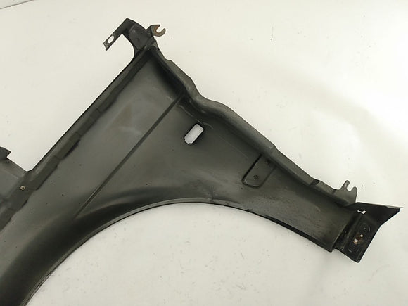 Saab 9-5 Passenger Right Front Fender