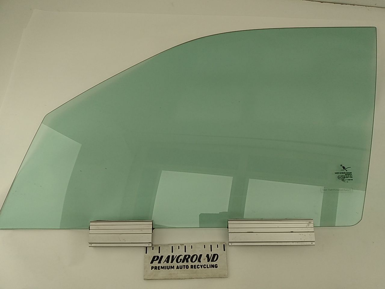 Saab 9-5 Driver Left Front Door Window Glass