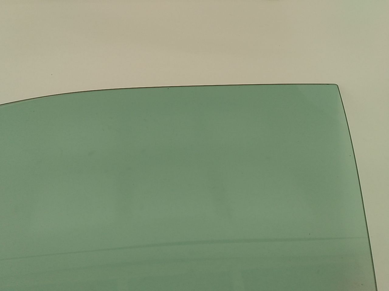 Saab 9-5 Driver Left Front Door Window Glass