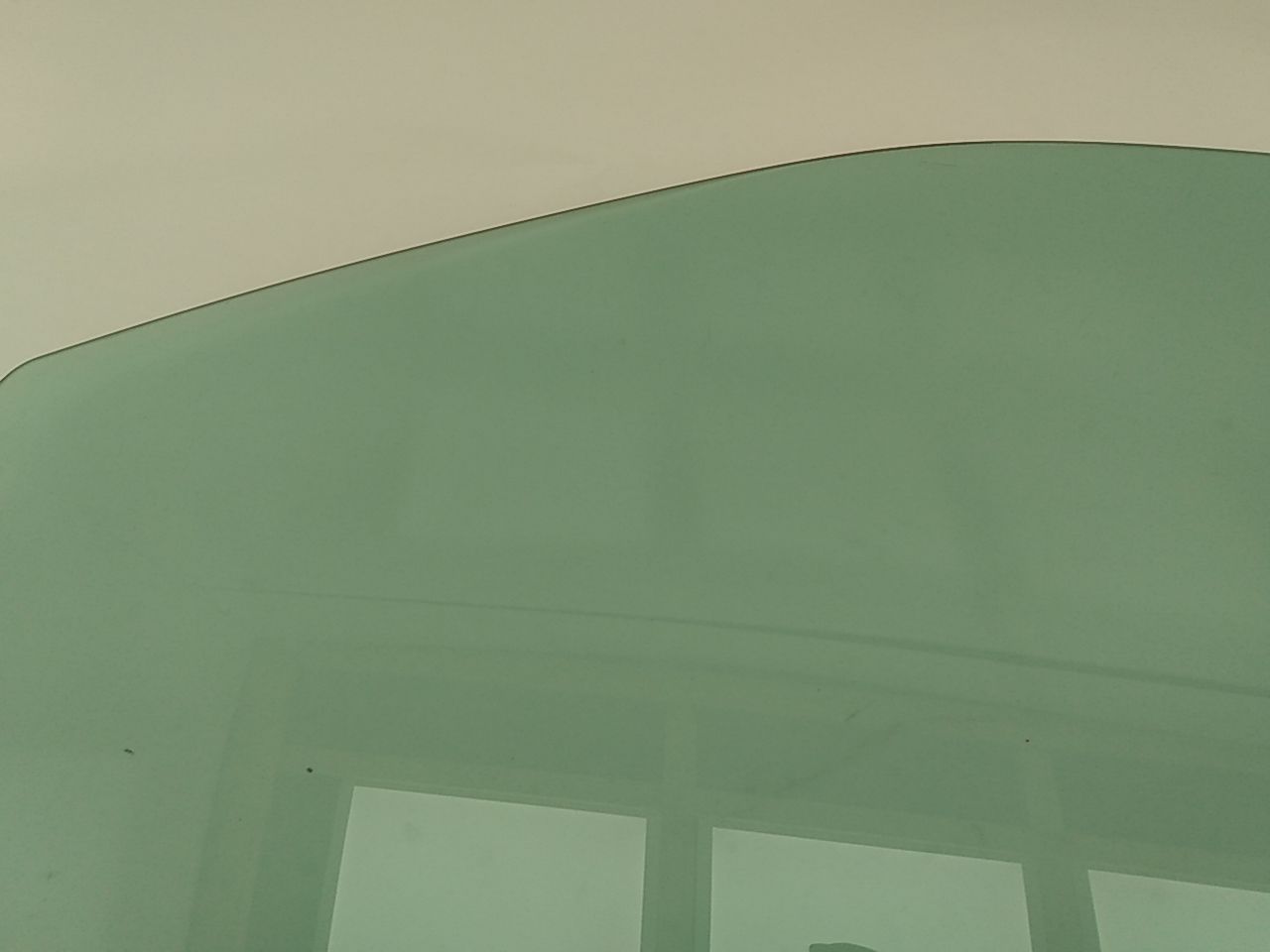 Saab 9-5 Driver Left Front Door Window Glass