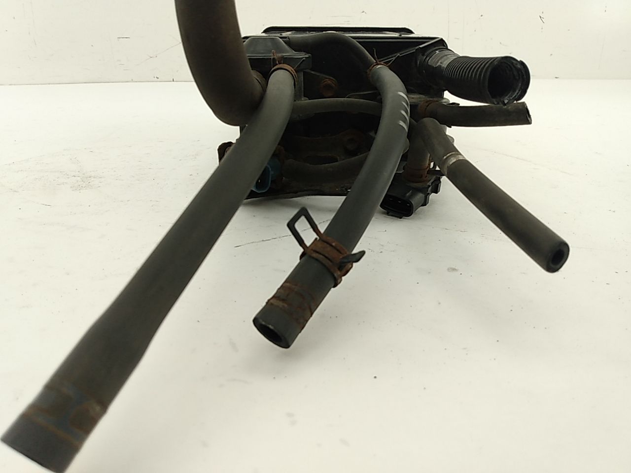 Lexus SC430 Fuel Vapor Charcoal Canister