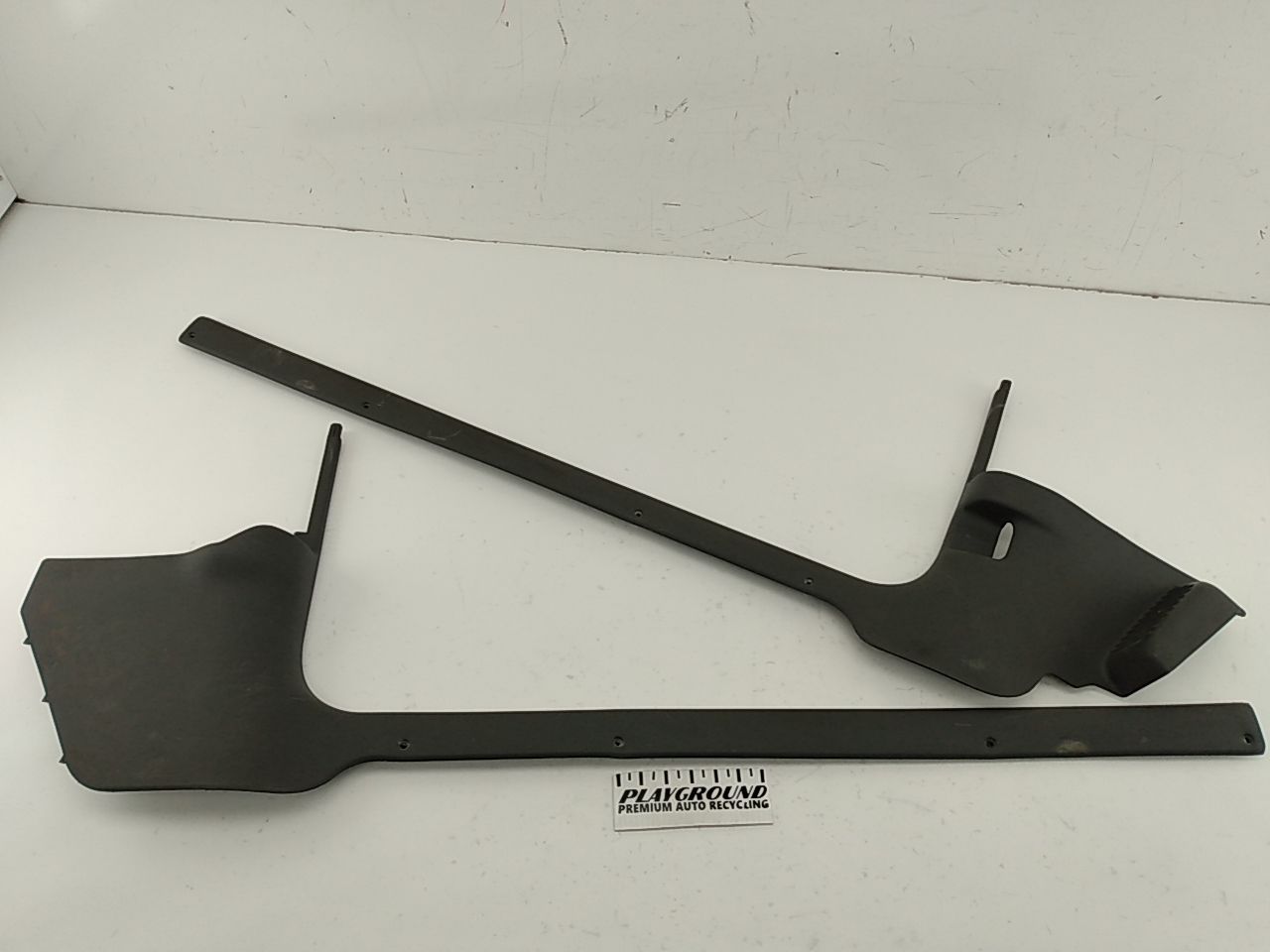 Chevrolet Camaro Pair Of Front Lower Kick Panel Trims