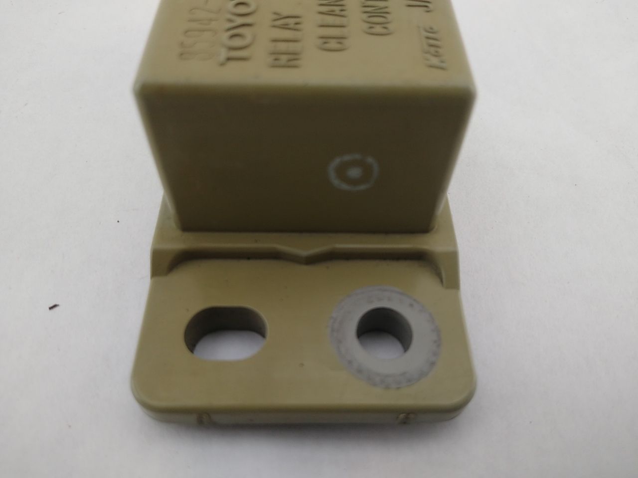 Lexus SC430 Headlight Washer Relay Module