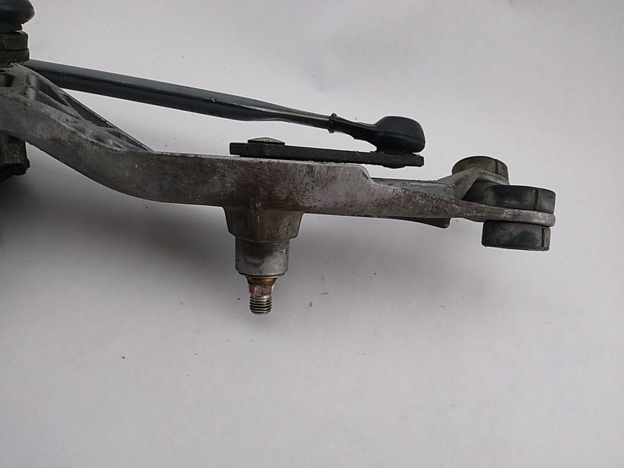 Lexus SC430 Front Windshield Wiper Transmission And Motor
