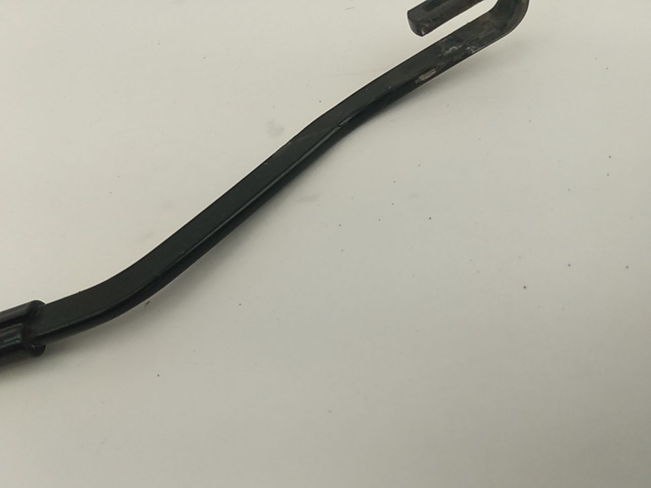 Lexus SC430 Pair Of Front Wiper Arms