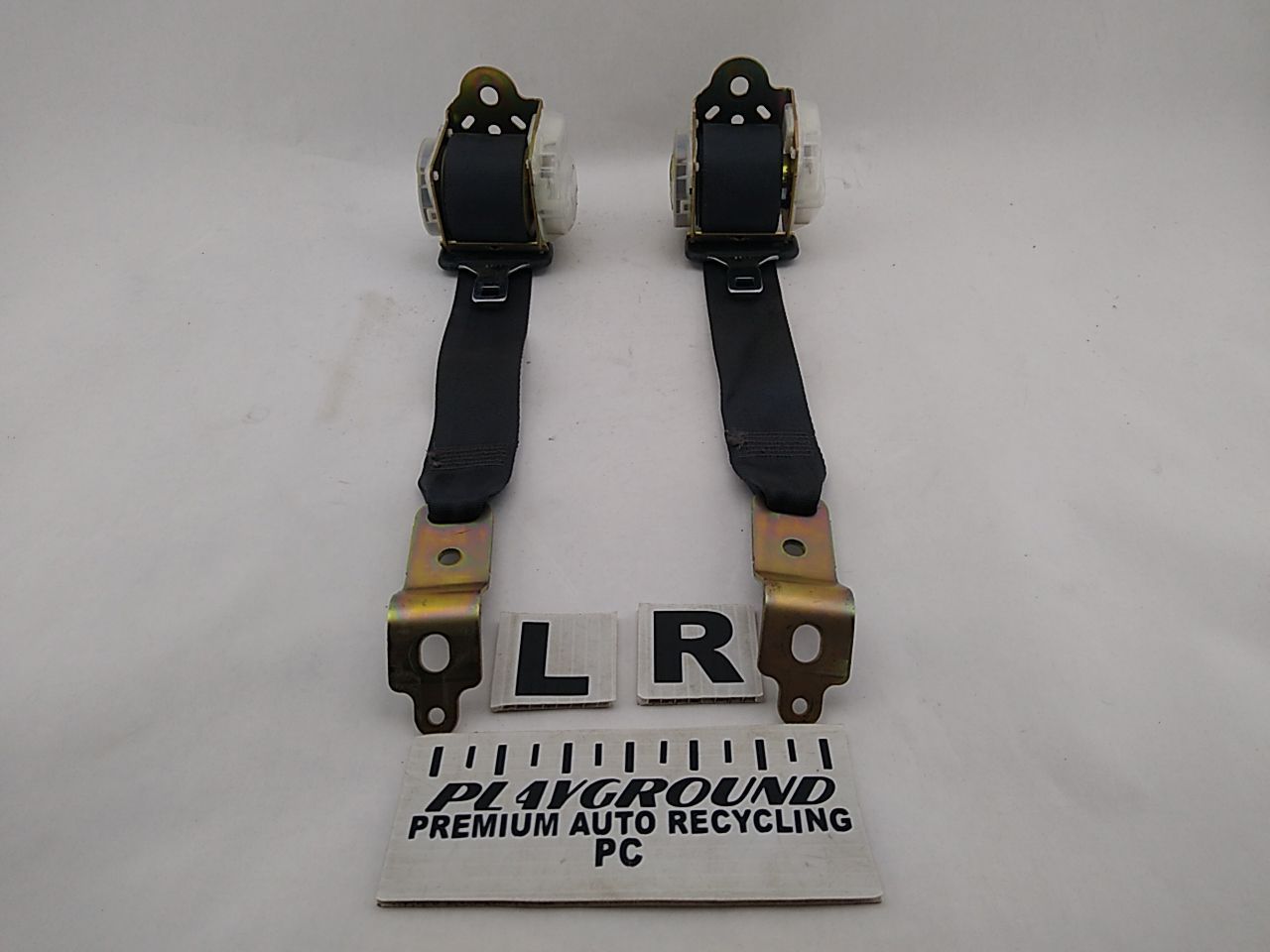 Lexus SC430 Pair Of Rear Seatbelt Retractors