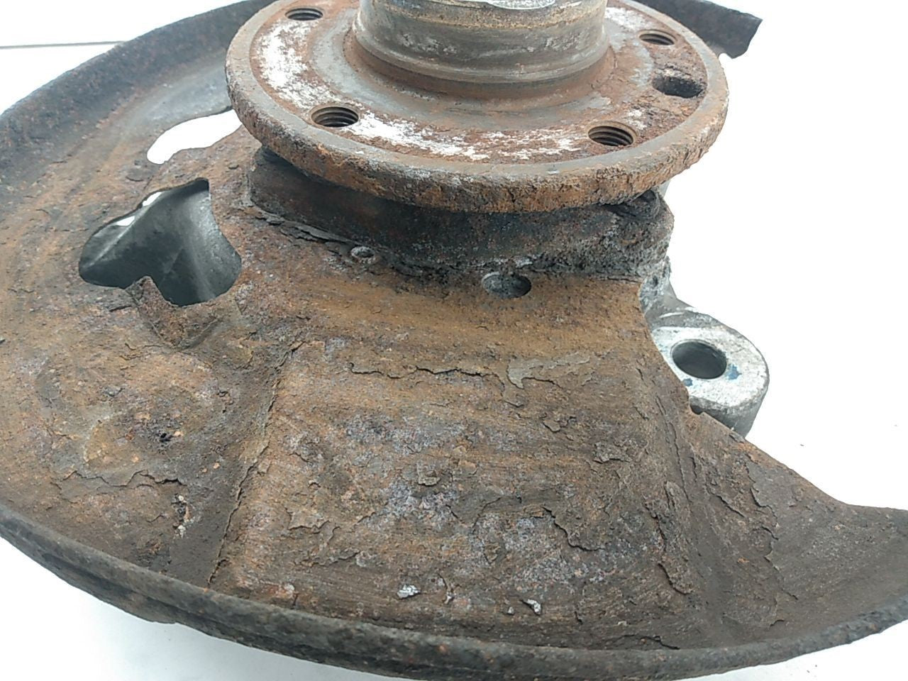 Saab 9-5 Passenger Right Front Spindle Knuckle Hub