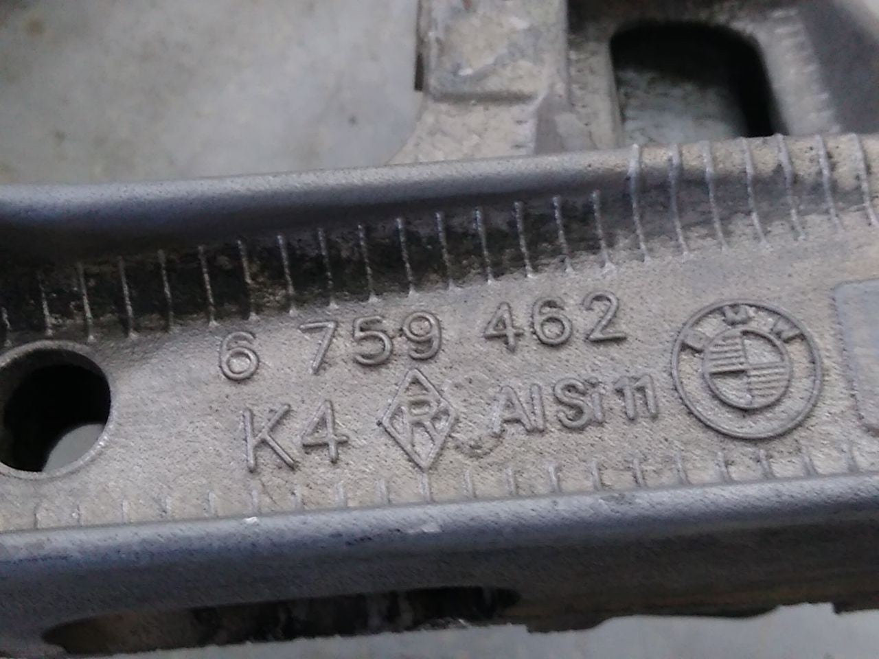 BMW 650i Front Crossmember Subframe