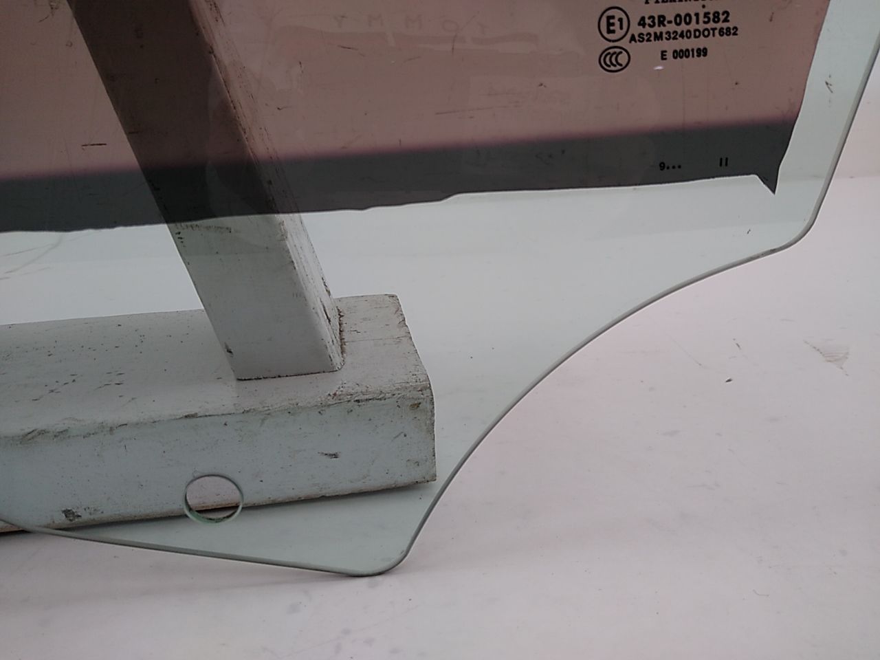BMW 328i Driver Left Front Door Window Glass