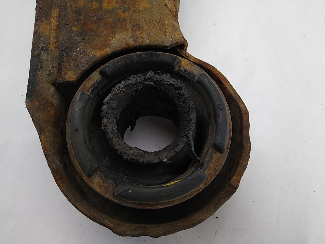Chevrolet Camaro Passenger Right Front Lower Control Arm