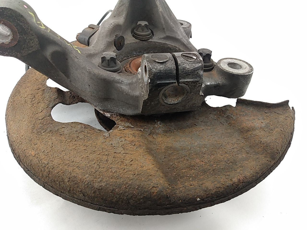 Saab 9-5 Driver Left Front Spindle Knuckle Hub