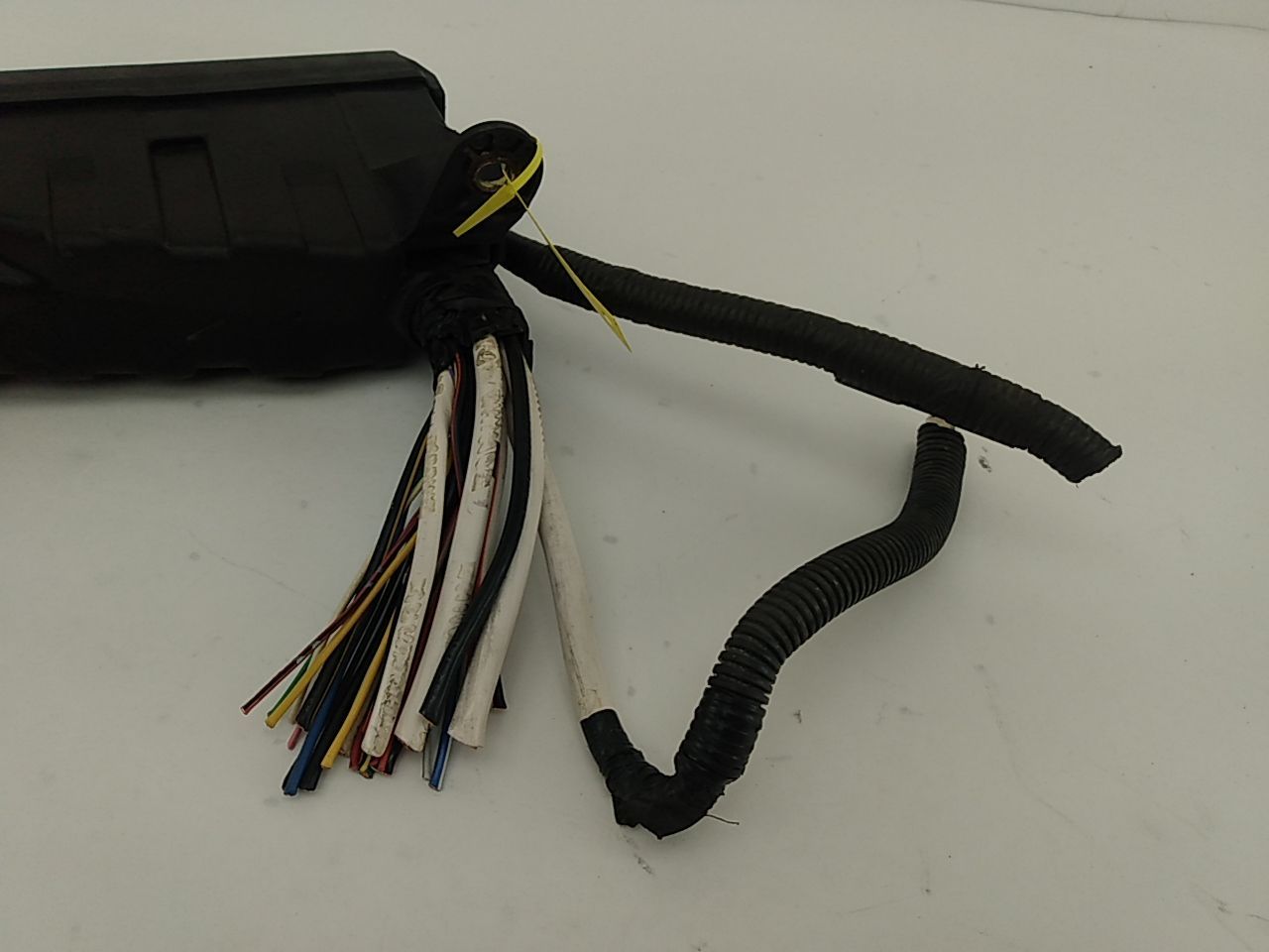 Lexus SC430 **AS IS** Engine Fuse Box