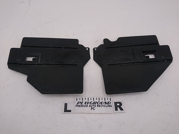 Volvo 850 Pair Of Rear Quarter Panel Inner Trim Fillers