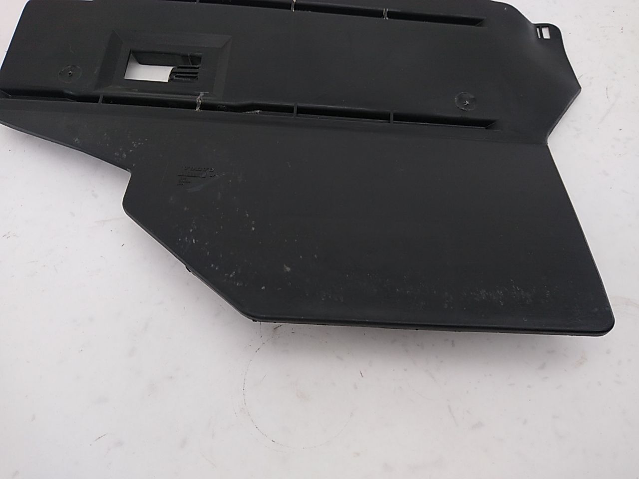 Volvo 850 Pair Of Rear Quarter Panel Inner Trim Fillers