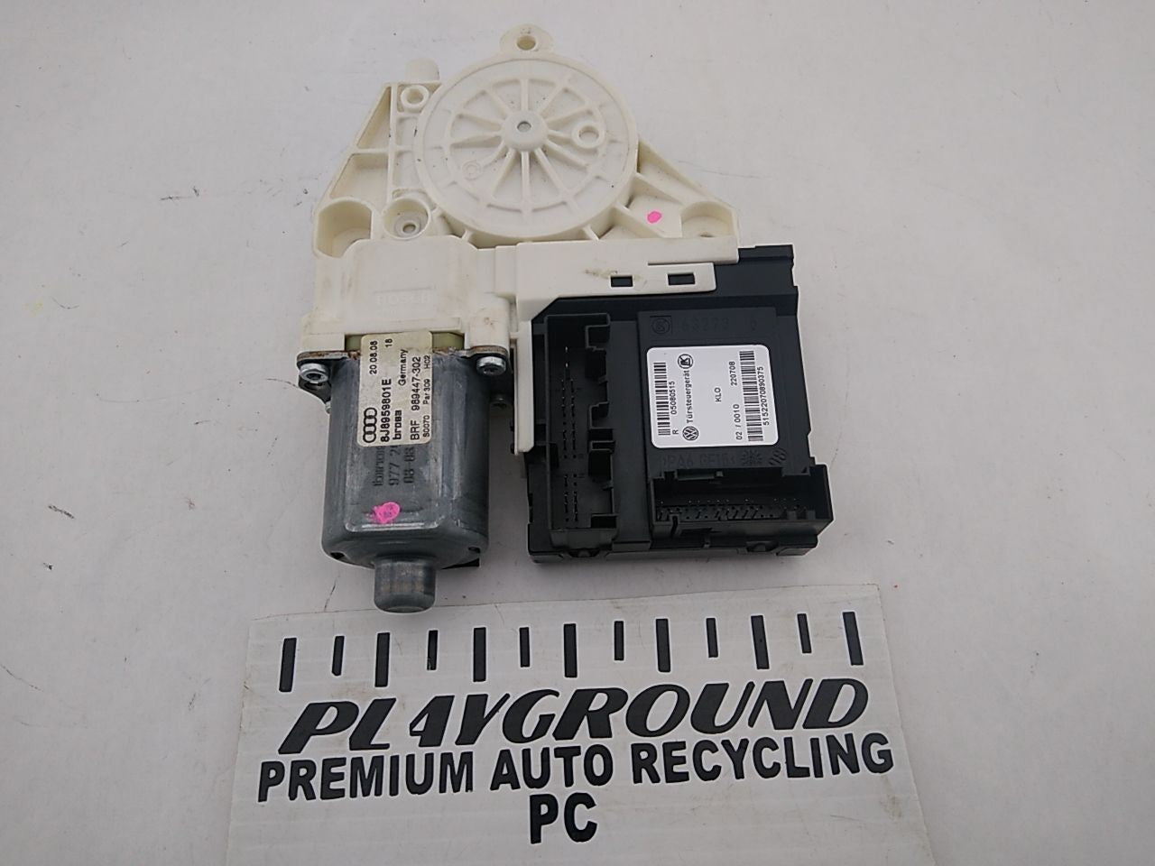 Audi TT Driver Left Front Power Window Motor