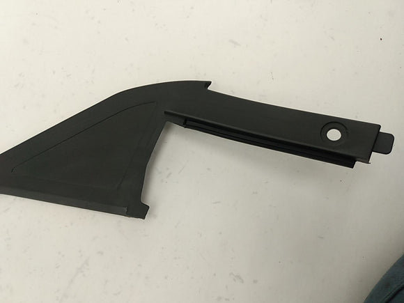 Dodge Charger Driver Left Front Door Window Frame Moulding
