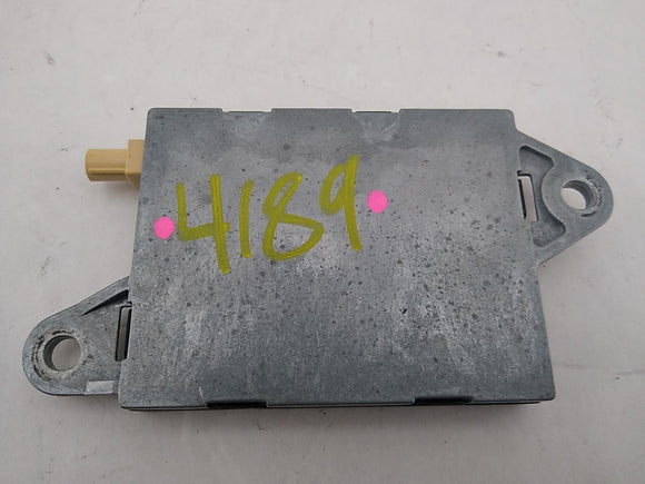 Audi TT Antenna Amplifier Module