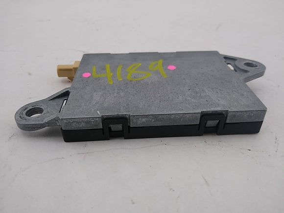 Audi TT Antenna Amplifier Module