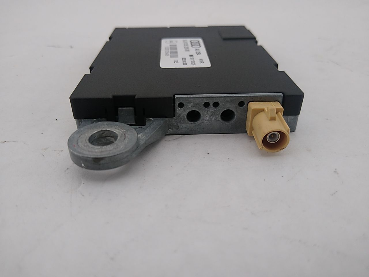 Audi TT Antenna Amplifier Module