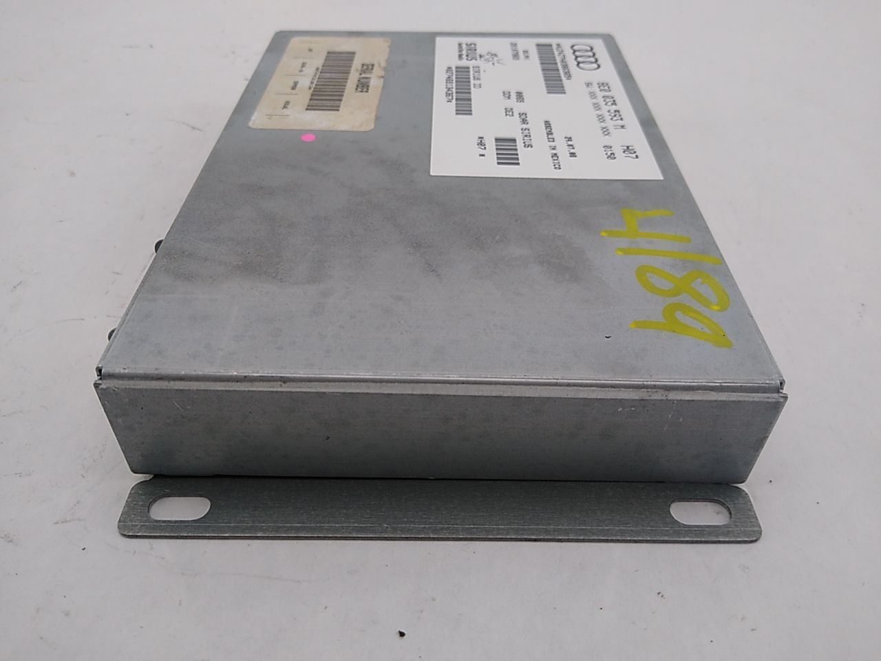Audi TT Radio Satellite Control Module