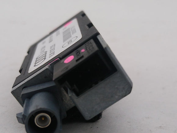 Audi TT Antenna Amplifier Booster Module