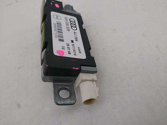 Audi TT Antenna Amplifier Booster Module