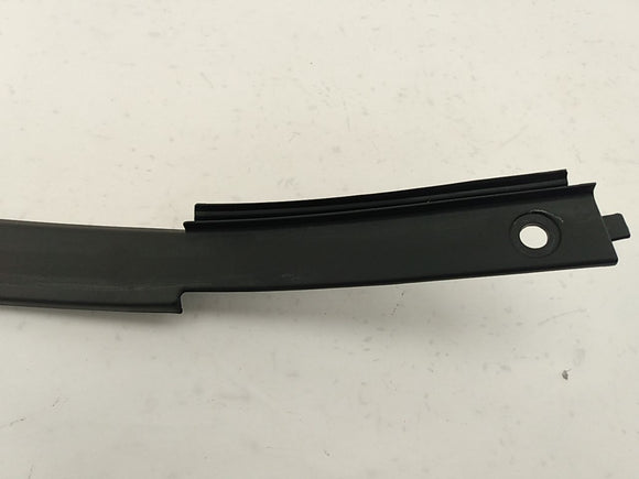 Dodge Charger Passenger Right Rear Door Window Frame Moulding