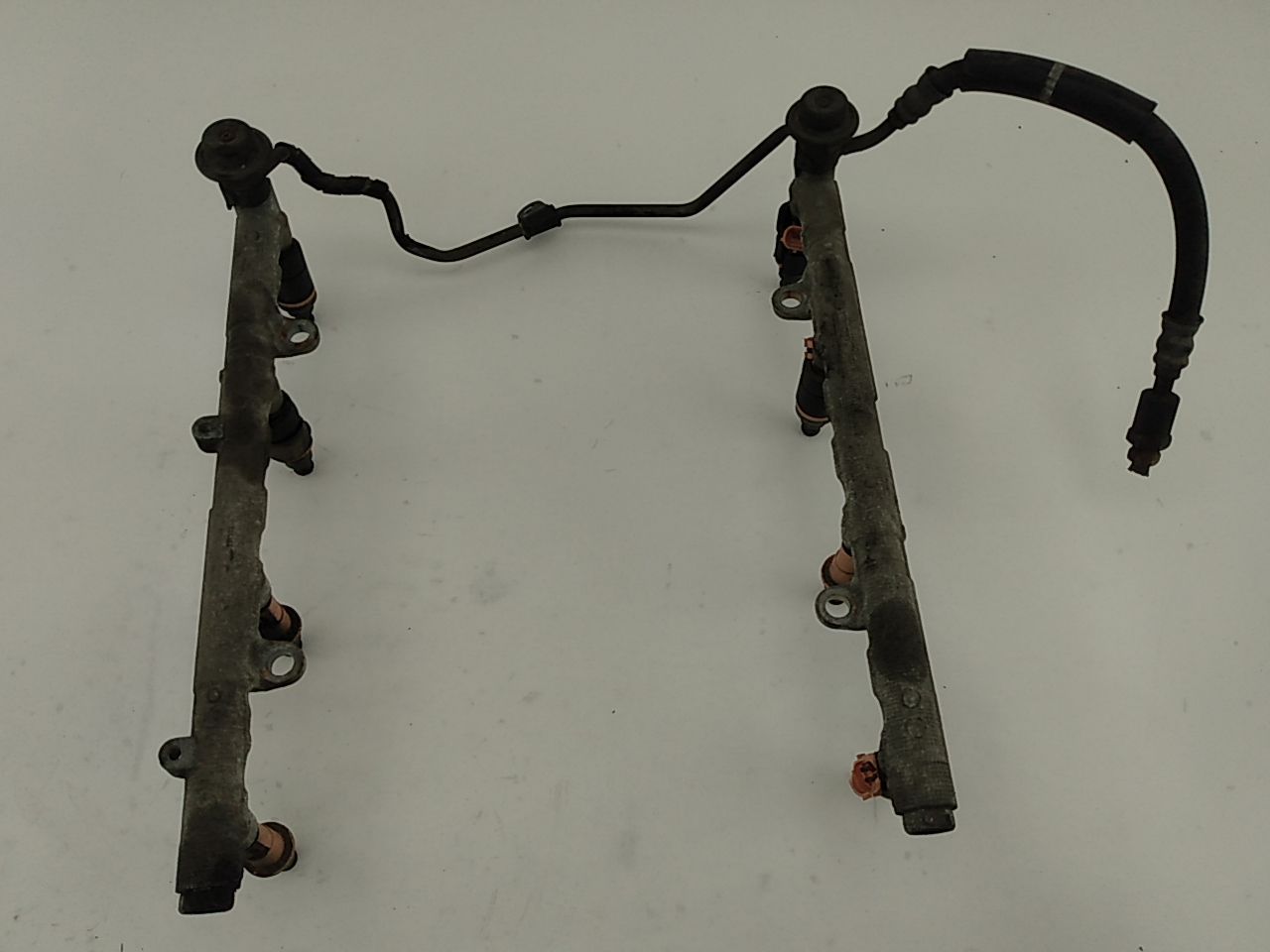 Lexus SC430 Pair Of Fuel Rails - 0